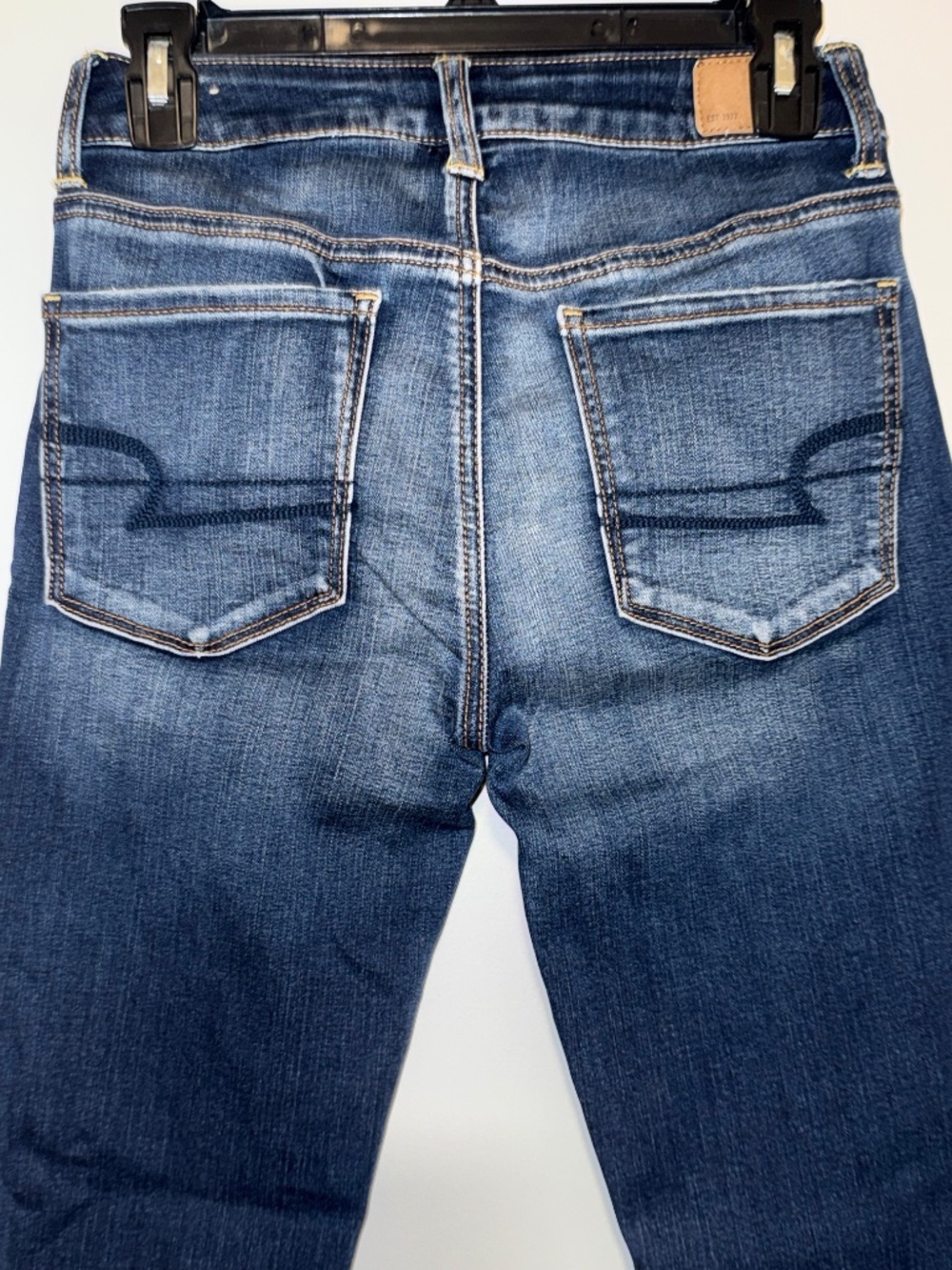 American Eagle High Rise Jegging Jeans Size 2 Super Stretch Dark Wash